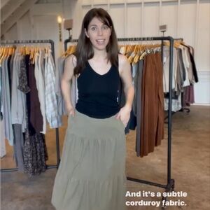 Neuflora Melrose Corduroy skirt